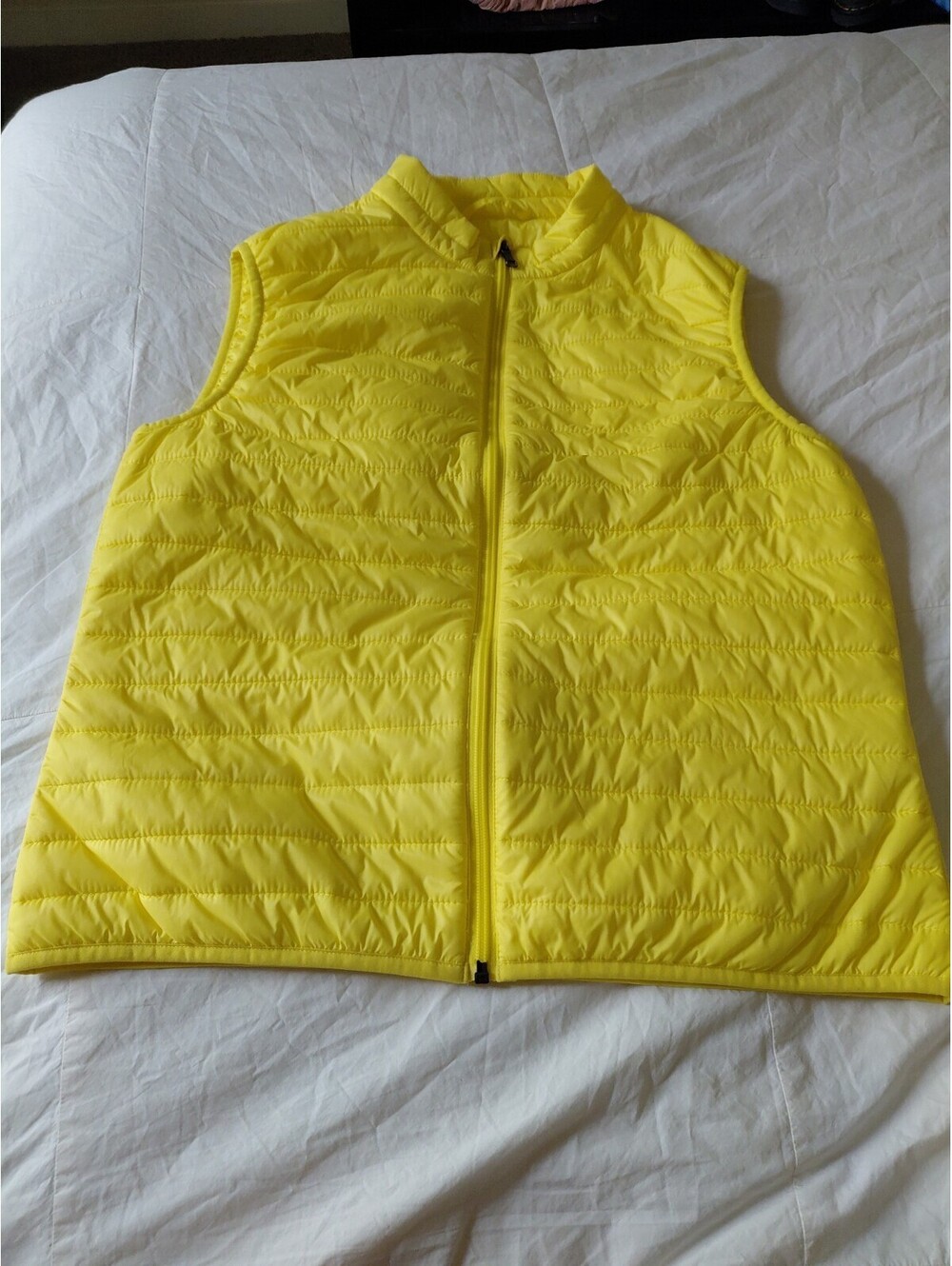 Sisley bright yellow quilted outerwear vest lightweight Sleeveless Likenew #730